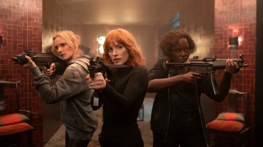 (L-R): Marie Schmidt (Diane Kruger), Mason "Mace" Browne (Jessica Chastain), and Khadijah Adiyeme (Lupita Nyong'o) in THE 355.