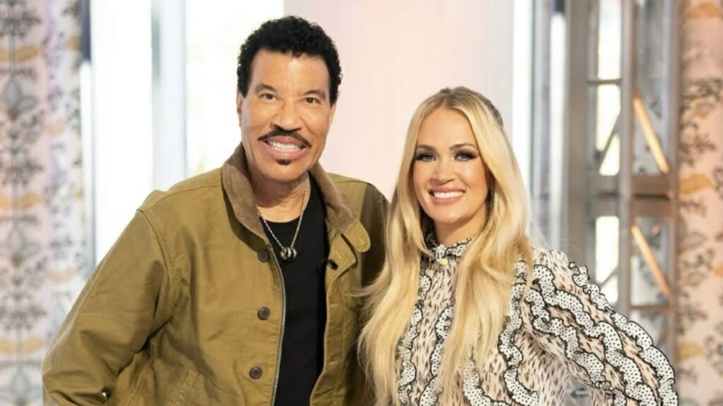 American Idol Season 24 Lionel Richie and Carrie Underwood posing together