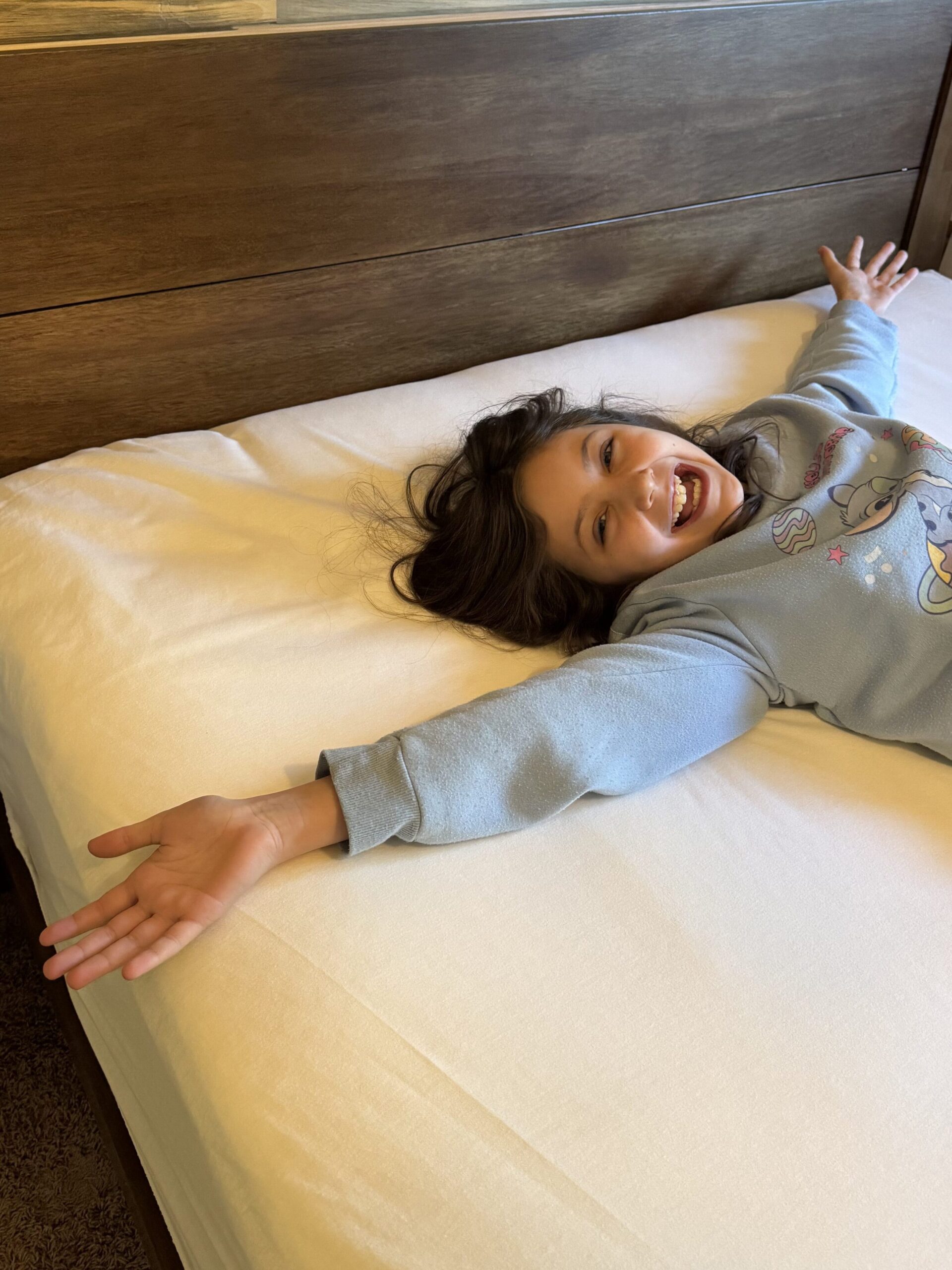 Kana Japanese joinery Bed with headboard