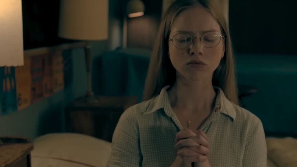 Samantha Brown from From season 4