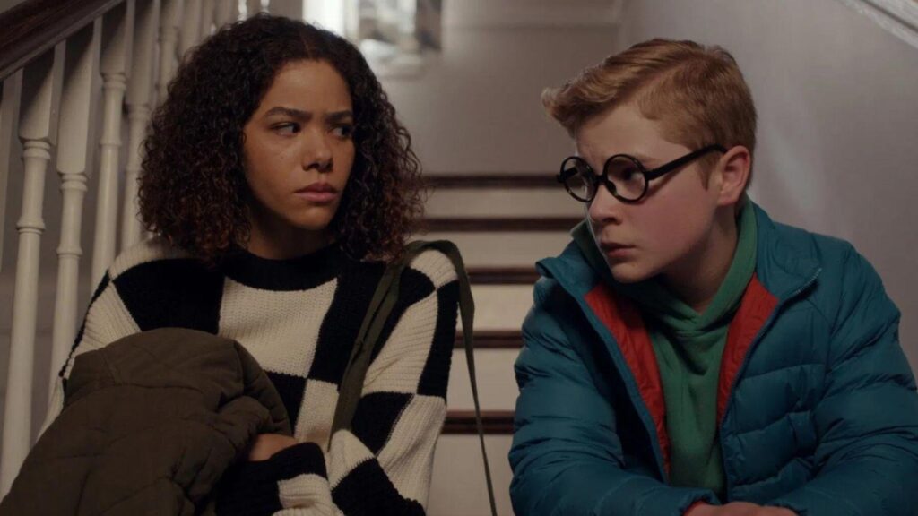 Antonia Gentry and Diesel La Torraca as Ginny and Austin tense scene, from Ginny & Georgia season 3