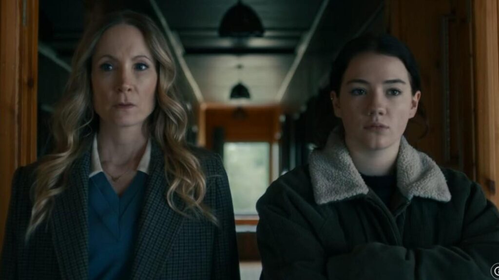 Joanne Froggatt as Jan Da Souza with Mandeep Dhillon as Seraphina Harrigan, in a entrance door from MobLand