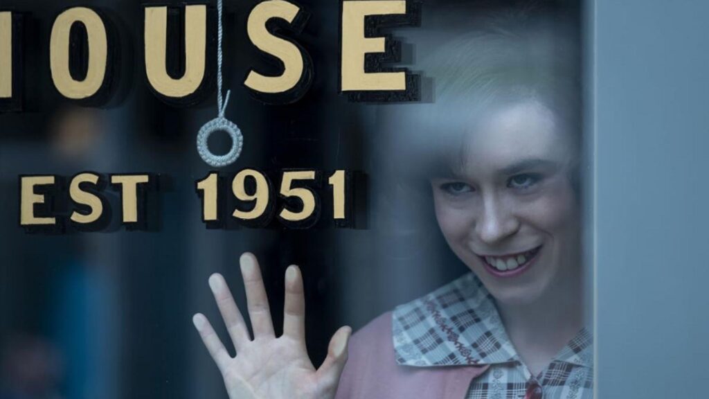 Katie Lunman in It: Welcome to Derry season 1